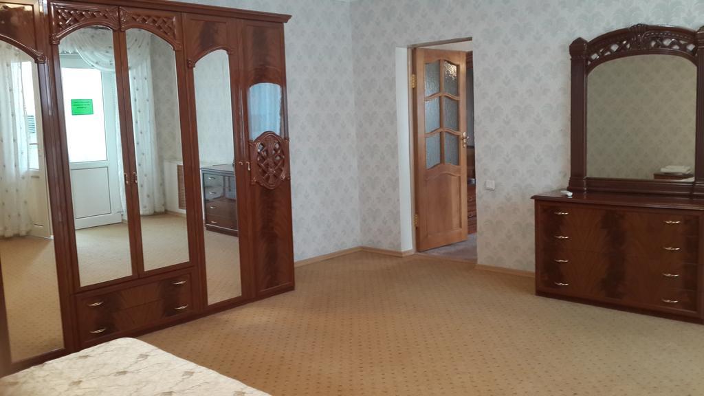 أكتاو Hotel Zelenaya الغرفة الصورة